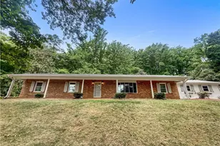 1011 Westmont Dr, Asheboro, NC 27205 - Photo 1