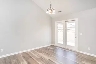 513 Brassfield Dr, Burlington, NC 27217 - Photo 10