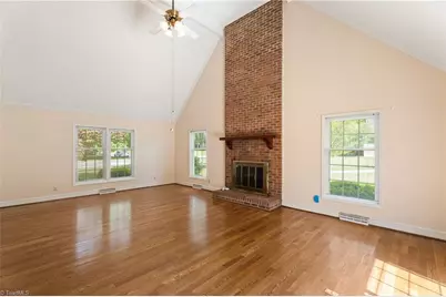 926 Branchwood Drive, Kernersville, NC 27284 - Photo 10