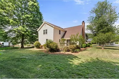 926 Branchwood Drive, Kernersville, NC 27284 - Photo 36