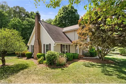 926 Branchwood Drive, Kernersville, NC 27284 - Photo 2