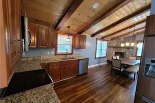 81 Pine Tree Dr, Roaring Gap, NC 28668 - Photo 6