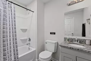 3010 Shady Lawn Dr, Greensboro, NC 27408 - Photo 28