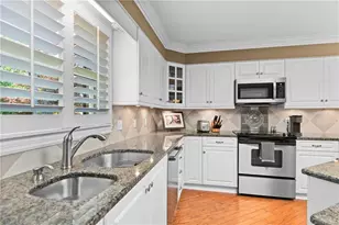 3811 Langdale Dr, High Point, NC 27265 - Photo 12