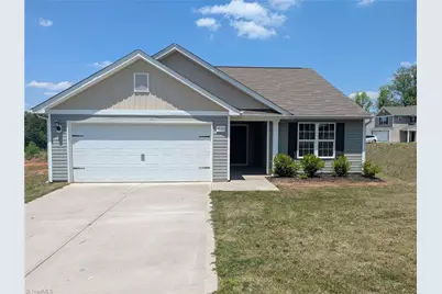 4035 Meredith Woods Lane, Winston-Salem, NC 27107 - Photo 2