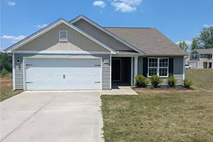 4035 Meredith Woods Ln, Winston-Salem, NC 27107 - Photo 2