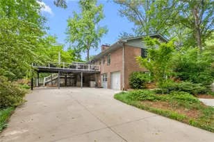 1301 Lakewood Dr, Greensboro, NC 27410 - Photo 38