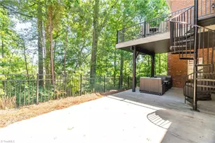 203 Southern Woods Dr, Winston-Salem, NC 27107 - Photo 30