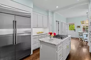 12 Charleston Square, Greensboro, NC 27408 - Photo 6