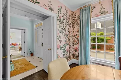 12 Charleston Square, Greensboro, NC 27408 - Photo 20