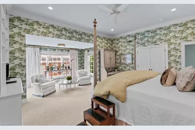 12 Charleston Square, Greensboro, NC 27408 - Photo 24