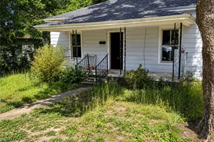 911 Tulloch St, Eden, NC 27288 - Photo 1