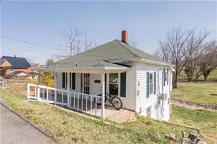 105 Swanson St, Galax, VA 24333 - Photo 36