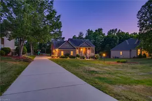 5567 Friendship Glen Dr, Browns Summit, NC 27214 - Photo 8