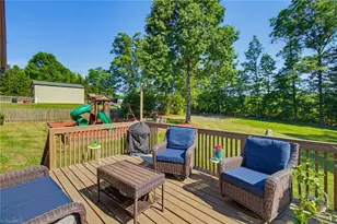 5567 Friendship Glen Dr, Browns Summit, NC 27214 - Photo 32