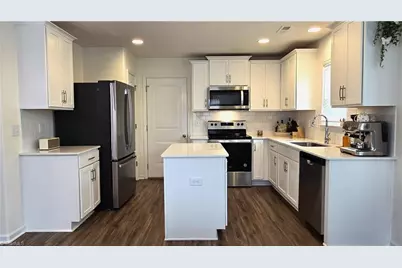 1049 Thicket Drive, Burlington, NC 27217 - Photo 12