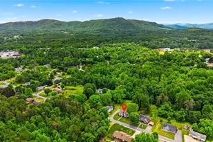 210 Valdese Dr, Morganton, NC 28690 - Photo 32