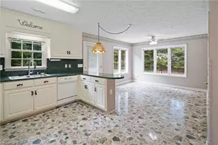 211 S Boyles St, Pilot Mountain, NC 27041 - Photo 24