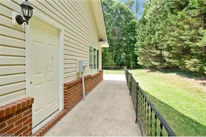 211 S Boyles Street, Pilot Mountain, NC 27041 - Photo 40