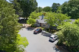 2804 Waters Edge Ln, Greensboro, NC 27410 - Photo 4