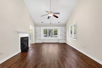 2804 Waters Edge Lane, Greensboro, NC 27410 - Photo 8