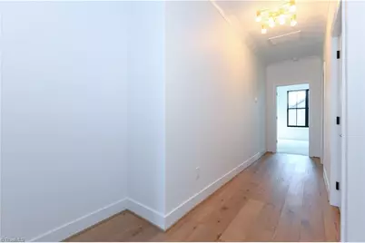 3235 W Friendly Avenue, Greensboro, NC 27408 - Photo 20