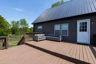 258 Buttercup Rd, Eden, NC 27288 - Photo 32