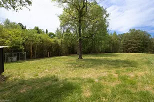 258 Buttercup Rd, Eden, NC 27288 - Photo 38