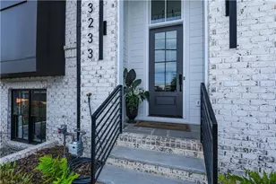3233 W Friendly Ave, Greensboro, NC 27408 - Photo 4