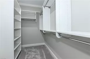 3233 W Friendly Ave, Greensboro, NC 27408 - Photo 32