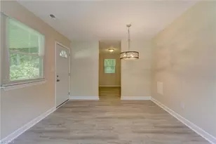 1404 Ballymena Dr, Reidsville, NC 27320 - Photo 12