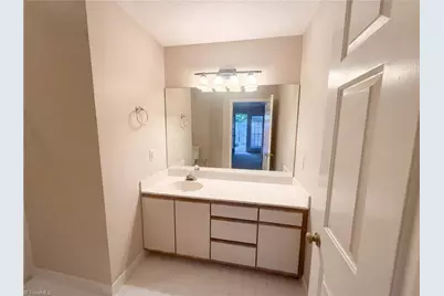 17 Brookway Drive, Greensboro, NC 27410 - Photo 14
