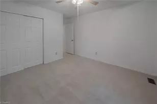 2696 St John's Pl, Winston-Salem, NC 27106 - Photo 24