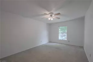2696 St John's Pl, Winston-Salem, NC 27106 - Photo 20