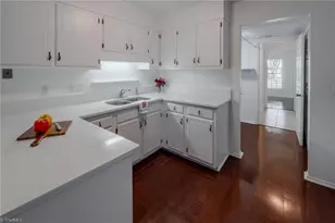 2696 St John's Pl, Winston-Salem, NC 27106 - Photo 12