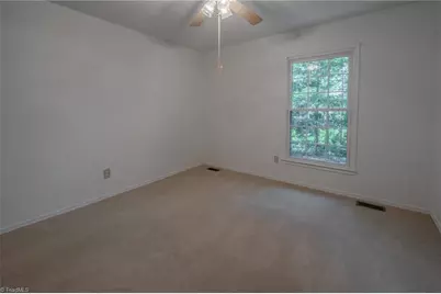 2696 Saint Johns Place, Winston-Salem, NC 27106 - Photo 28