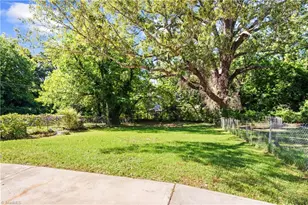 1808 Franklin Ave, High Point, NC 27260 - Photo 18