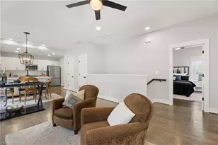 444 Irving St, Winston-Salem, NC 27103 - Photo 8