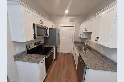122 Diver Drive #A, Lexington, NC 27295 - Photo 2