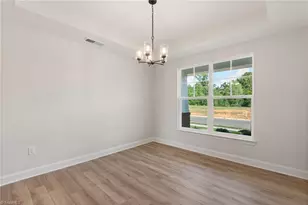 3115 Hayes Vlg Rd, Greensboro, NC 27405 - Photo 4