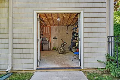 242 Harbor Drive E, Lexington, NC 27292 - Photo 32