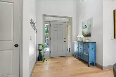 242 Harbor Drive E, Lexington, NC 27292 - Photo 4