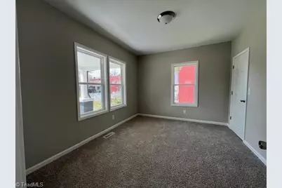 1304 Grove Street, Greensboro, NC 27403 - Photo 2