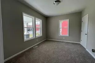 1304 Grove St, Greensboro, NC 27403 - Photo 2