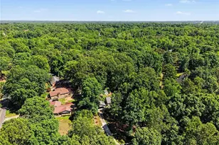 4903 Forest Oaks Dr, Greensboro, NC 27406 - Photo 32