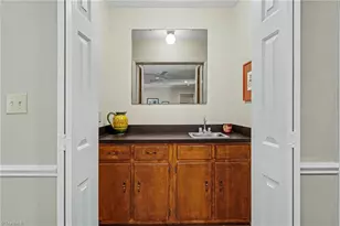 4903 Forest Oaks Dr, Greensboro, NC 27406 - Photo 14