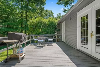4903 Forest Oaks Drive, Greensboro, NC 27406 - Photo 28
