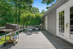 4903 Forest Oaks Dr, Greensboro, NC 27406 - Photo 28