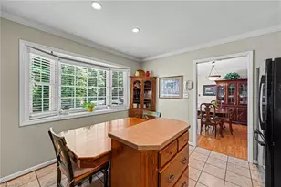 4903 Forest Oaks Dr, Greensboro, NC 27406 - Photo 10