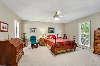 4903 Forest Oaks Drive, Greensboro, NC 27406 - Photo 20